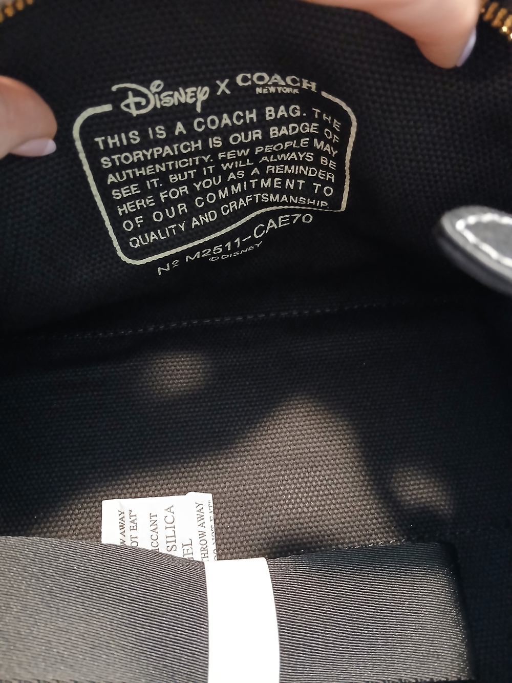 NWOT Disney X Coach Cargo Tote Bag 26 With Mickey Mouse CAE70 in BLACK - Picture 4 of 6